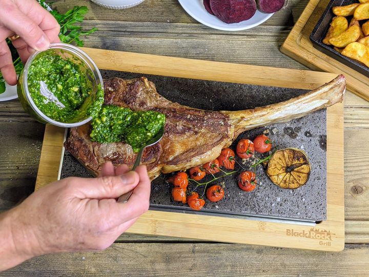 What Is the Best Cutting Board for Serving Steak? 